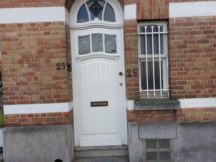 Family Friendly 1 Bed Appartment Brussel Bagian luar foto