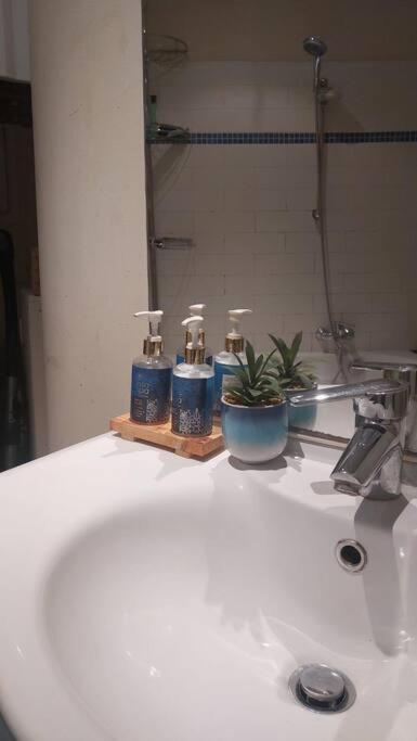Family Friendly 1 Bed Appartment Brussel Bagian luar foto