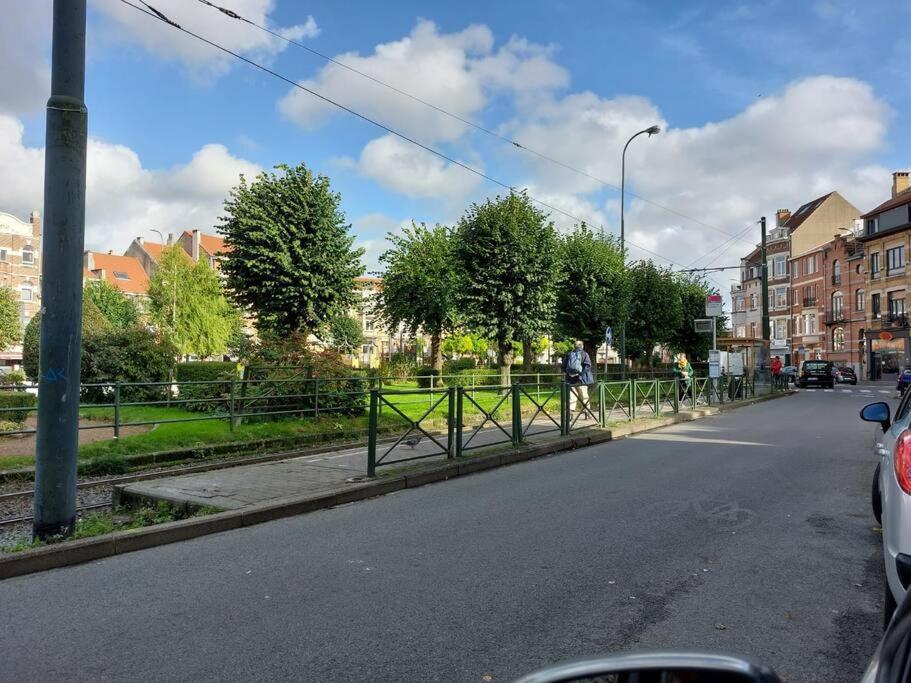 Family Friendly 1 Bed Appartment Brussel Bagian luar foto